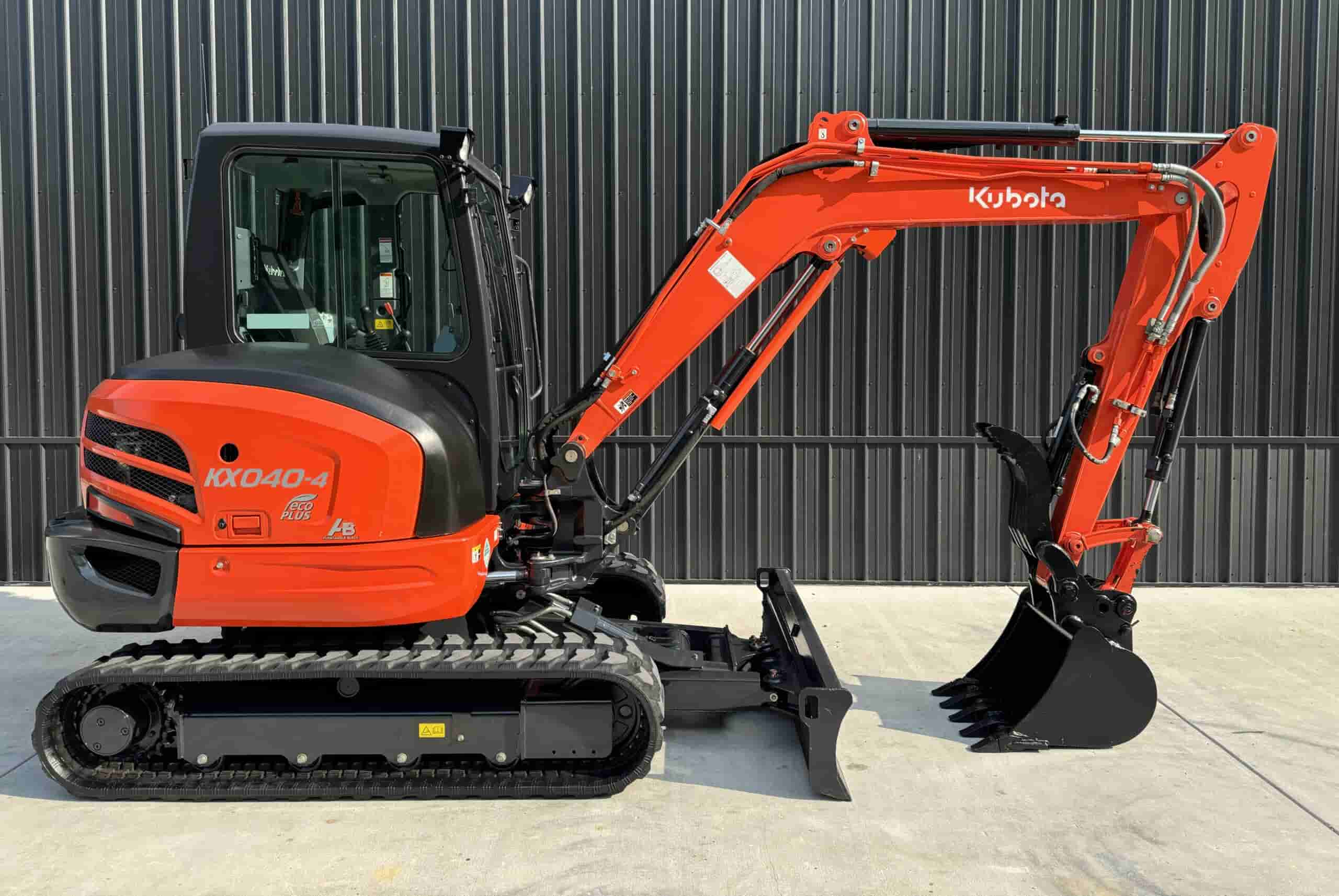 2022 KUBOTA KX040-4 Only 191 Hrs
